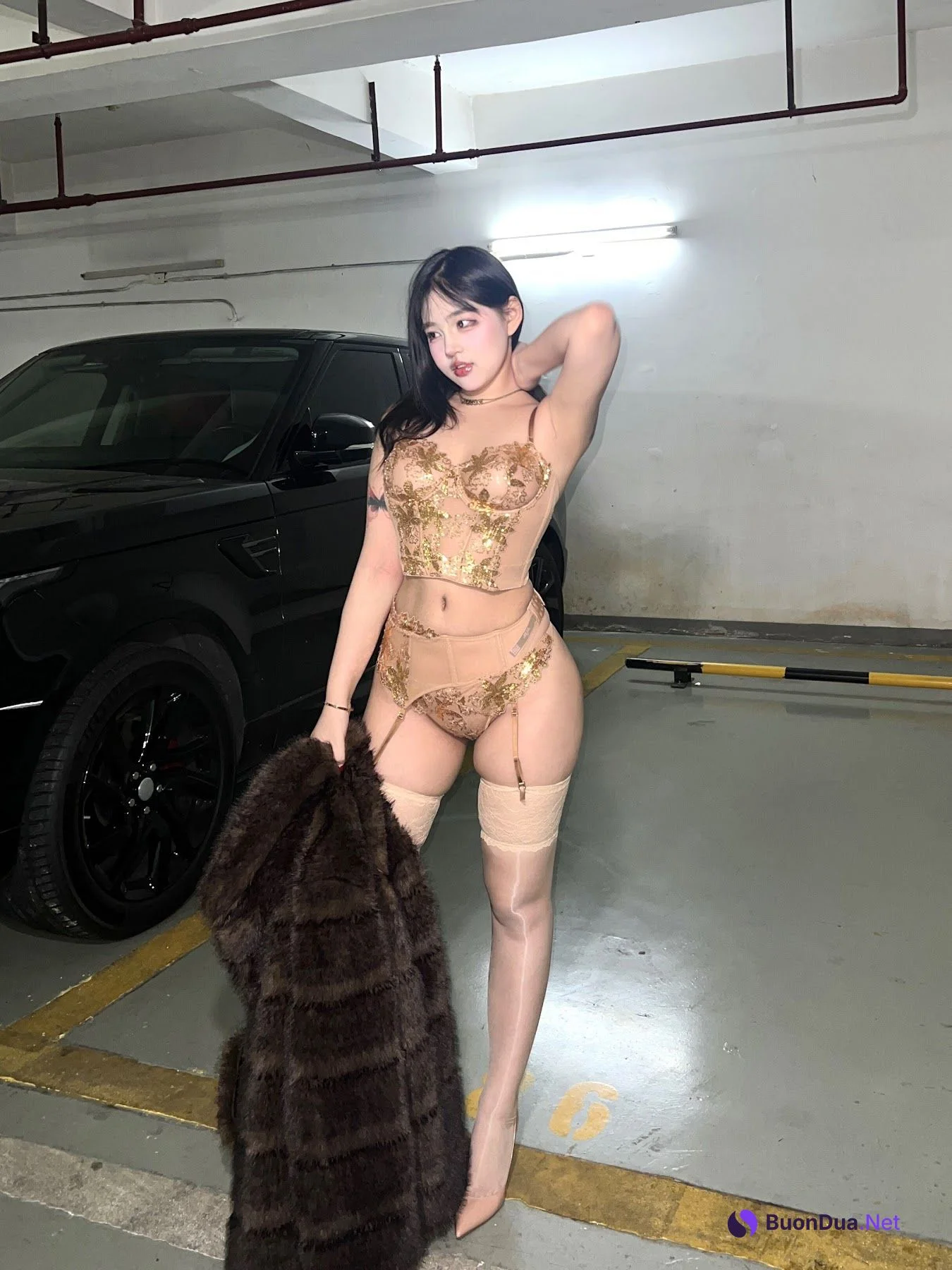 小u优优子 – 貂皮大衣 - 사진 6