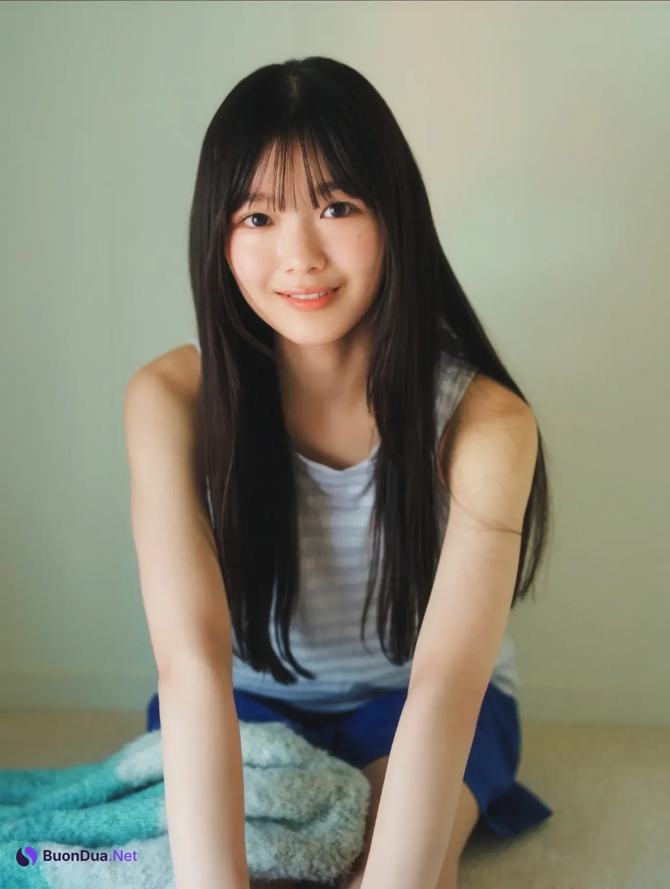 Ui Yamakawa 山川宇衣, FLASH 2025.12.02-09 (フラッシュ 2025年12月2-9日号) - Photo 5