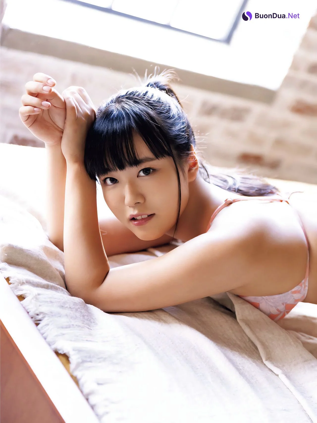 Umi Shinonome 東雲うみ, ヤングキング デジタル写真集 うみの瞳に恋してる - Photo 8