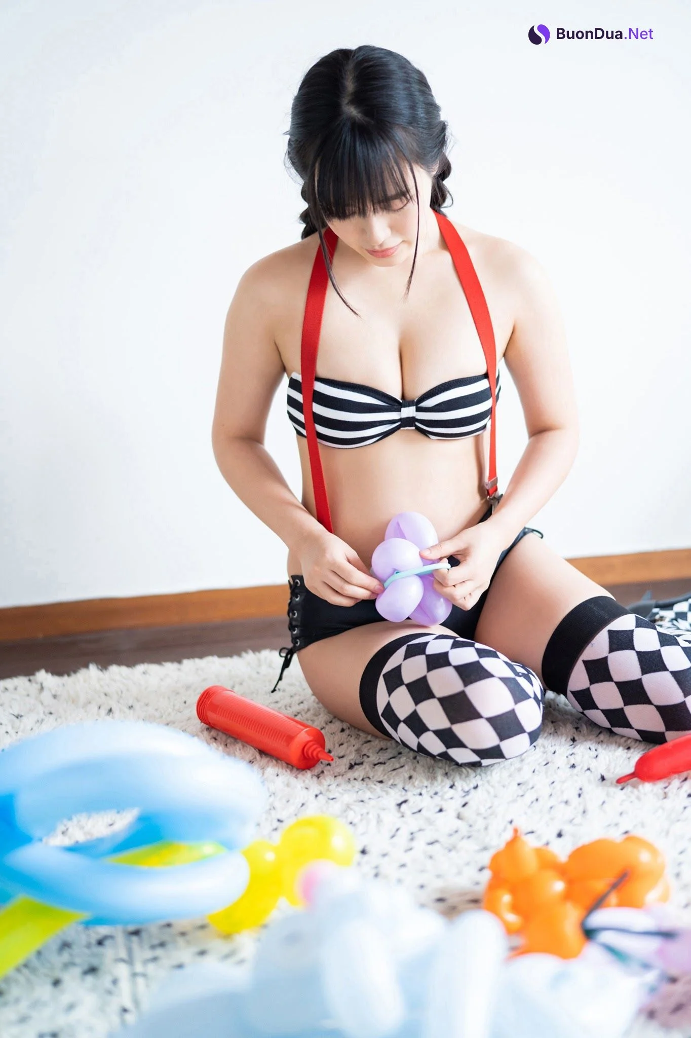 Umi Shinonome 東雲うみ, ヤンマガWeb 東雲うみが水着で弓道 2021.03 Set.02 - Photo 4