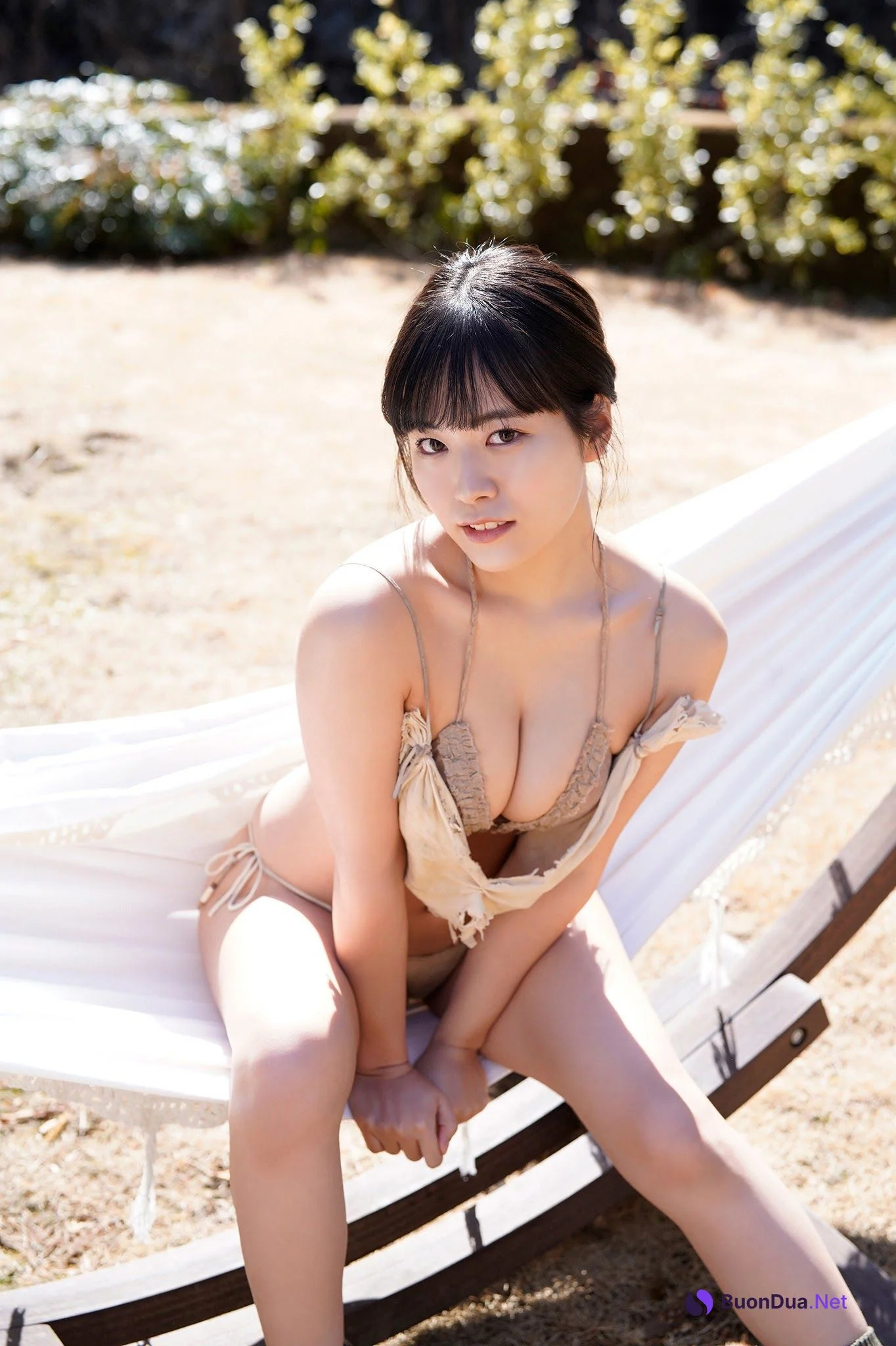 Umi Shinonome 東雲うみ, ヤンマガWeb 東雲うみが水着で弓道 2021.03 Set.03 - Photo 4