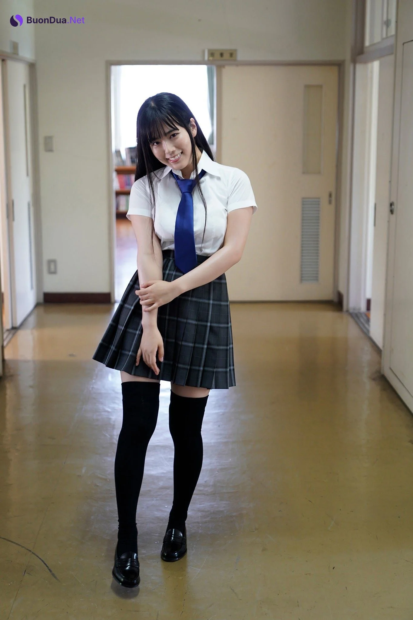 Umi Shinonome 東雲うみ, ヤンマガWeb 「恥じらう君が見たいんだ」 - Photo 3