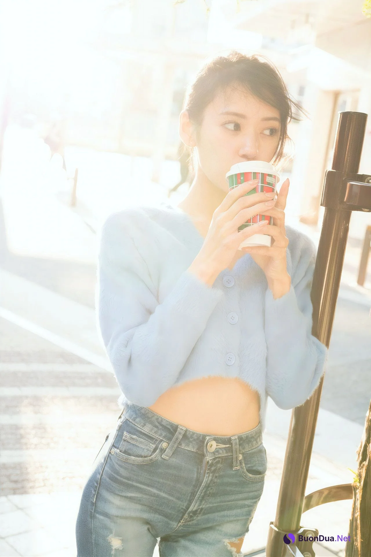 Umi Yatsugake 八掛うみ, グラビア写真集 『Beaming.』 Set.01 - Photo 9