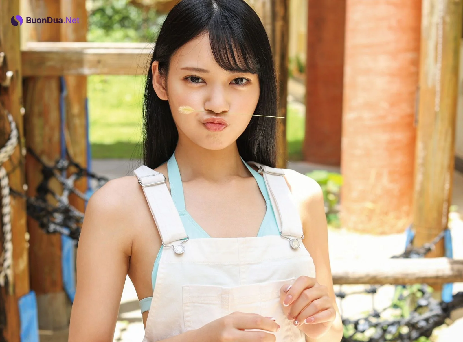 Umi Yatsugake 八掛うみ, FANZA限定特別カット付き ヌード写真集 「海に見惚れて」 Set.03 - Photo 2