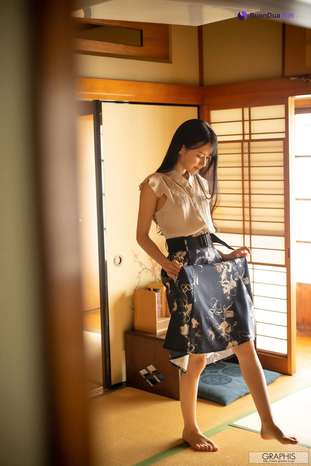Umi Yatsugake 八掛うみ, [Graphis] Gals “Girl like a doll” Vol.01 - Photo 4