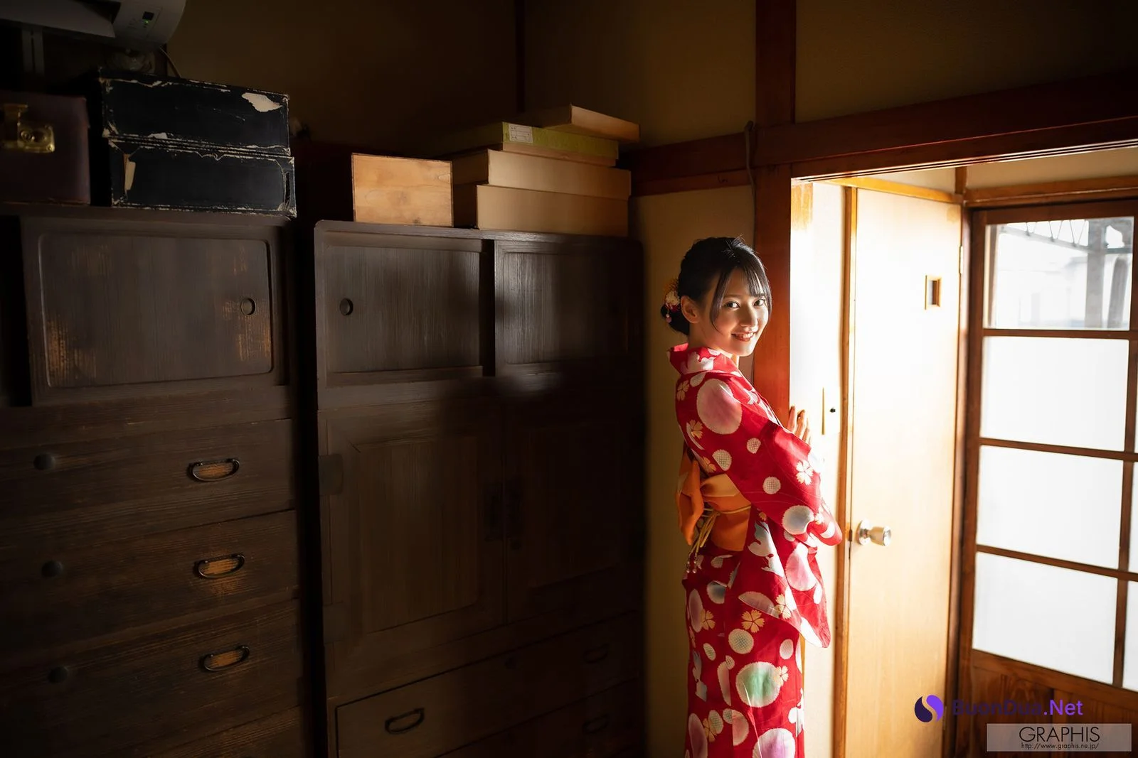 Umi Yatsugake 八掛うみ, [Graphis] Gals 「Girl like a doll」 Vol.04 - Photo 16