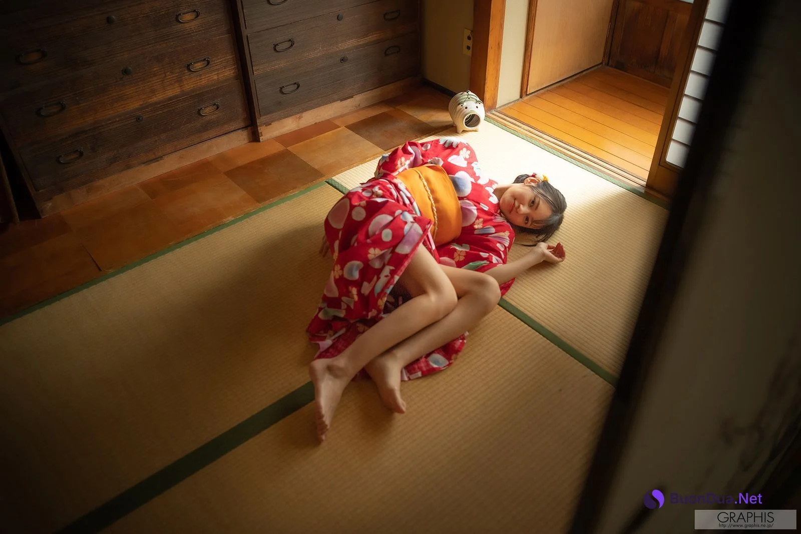 Umi Yatsugake 八掛うみ, [Graphis] Gals 「Girl like a doll」 Vol.05 - Photo 6