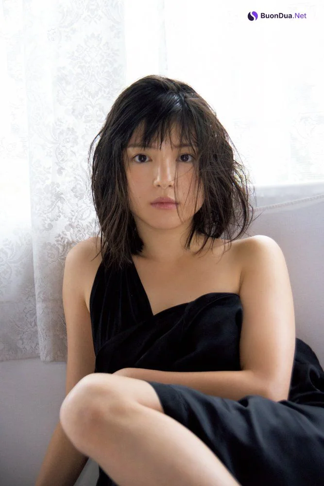 Umika Kawashima 川島海荷, Big Comic Spirits 2019 No.18 (ビッグコミックスピリッツ 2019年18号) - Photo 11