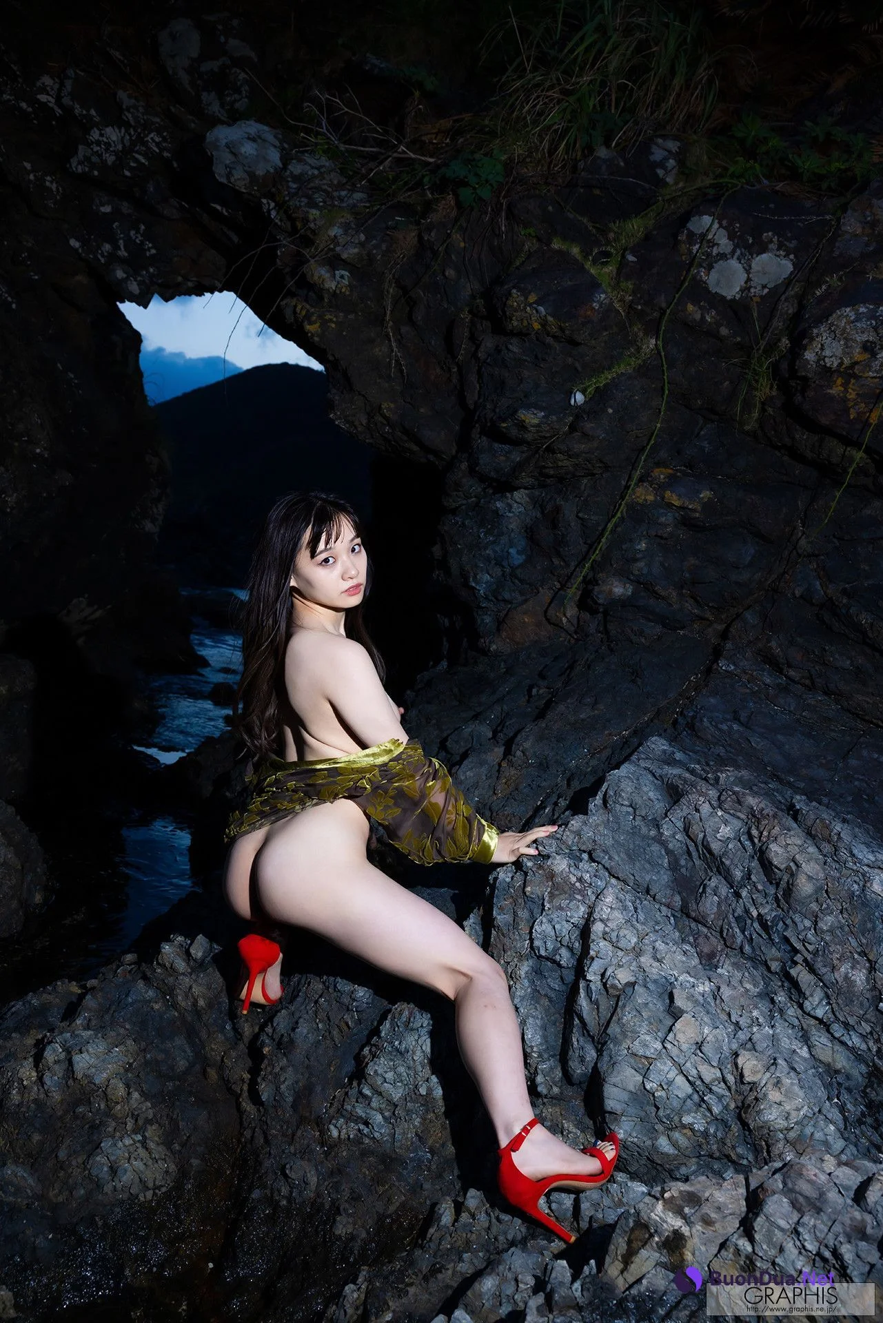 Urara Kanon 花音うらら, [Graphis] Gals 「To Be Loved」 Vol.04 - Photo 20