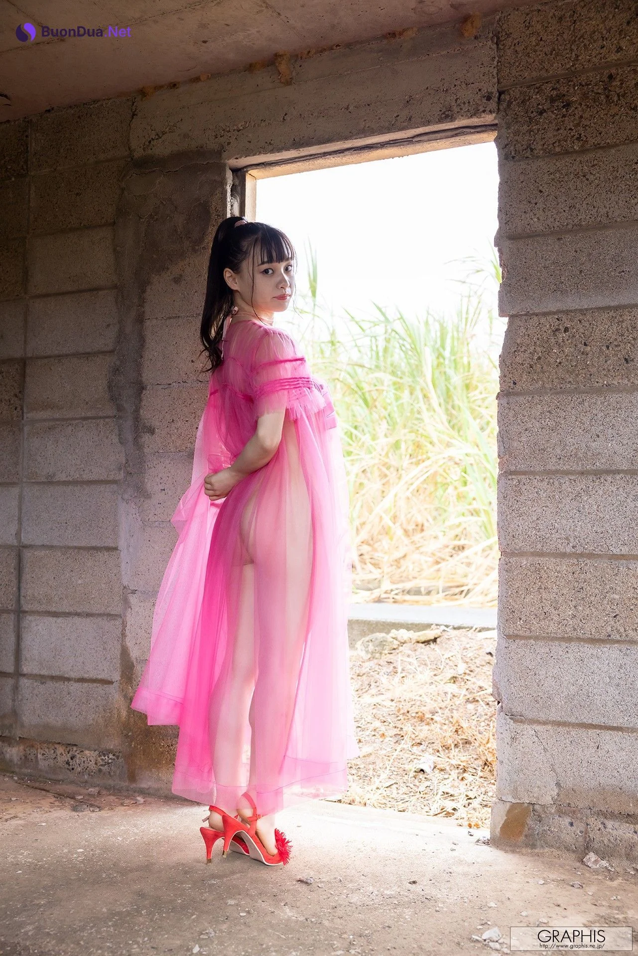 Urara Kanon 花音うらら, [Graphis] Gals 「To Be Loved」 Vol.07 - Photo 13