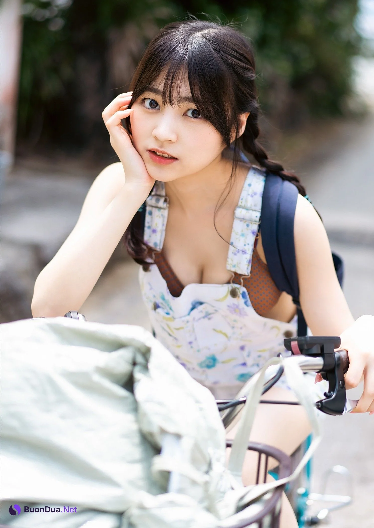 USA 宇咲, デジタル限定 YJ Photo Book 「アイドル見習い沖縄武者修行中。」 Set.01 - Photo 3