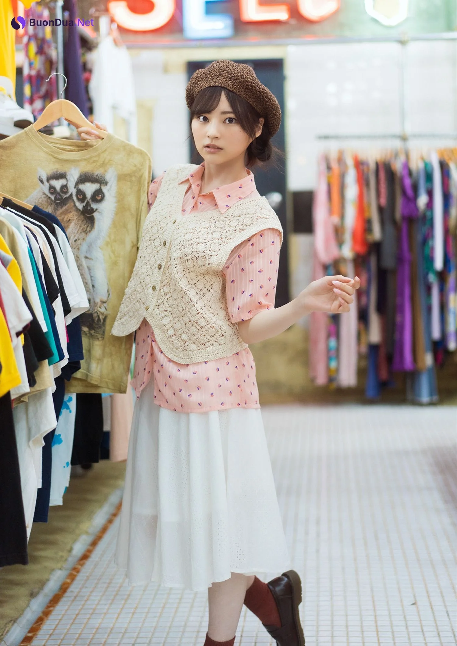 USA 宇咲, デジタル限定 YJ Photo Book 「古着屋バイトで、将来の夢を発見！？」 Set.02 - Photo 11