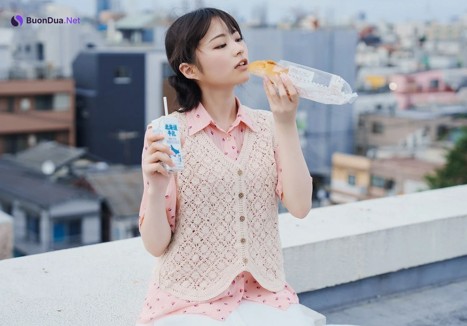 USA 宇咲, デジタル限定 YJ Photo Book 「古着屋バイトで、将来の夢を発見！？」 Set.02 - Photo 4