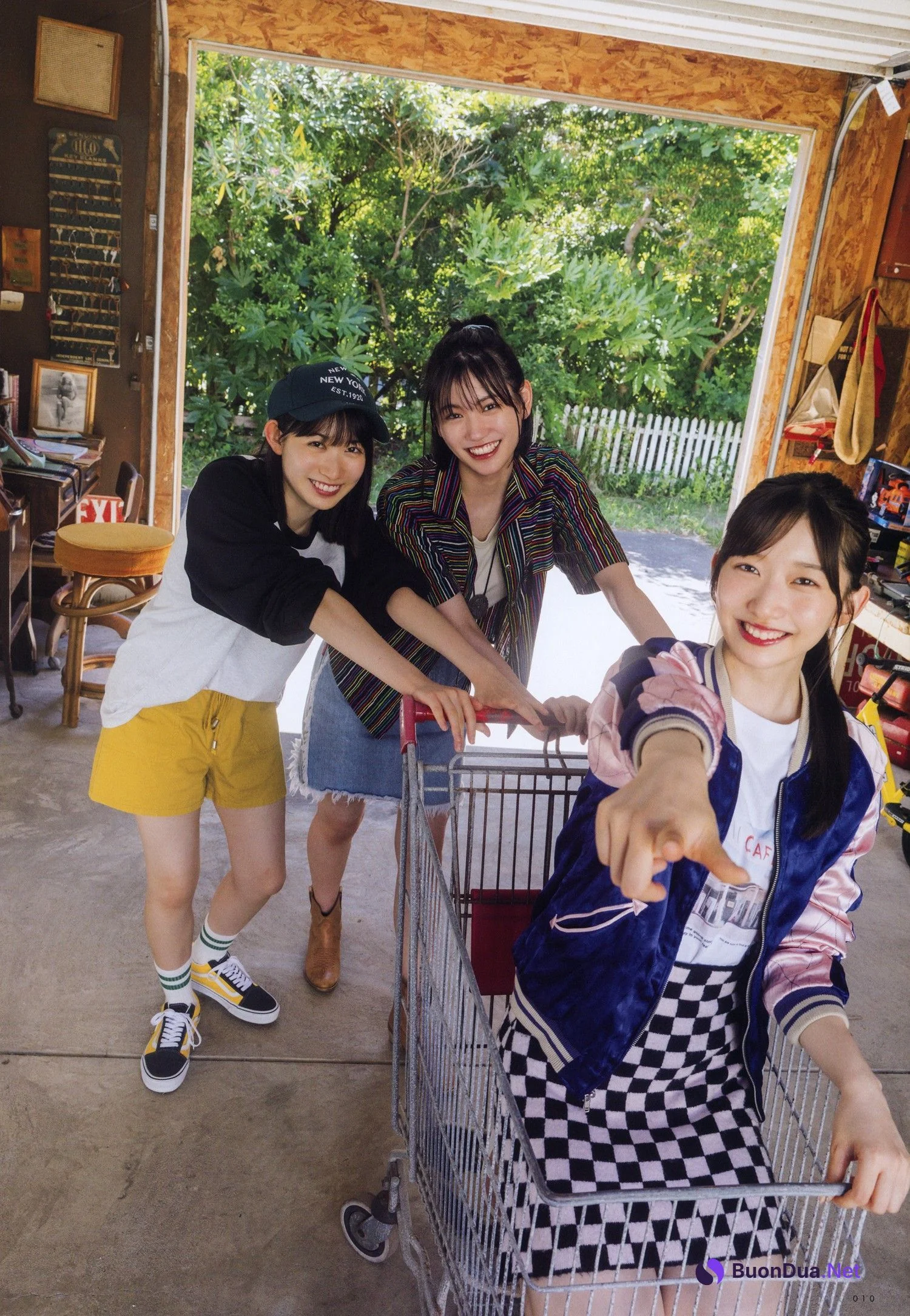 八木仁愛・早﨑すずき・柳堀花怜, UTB 2024 Vol.343 (アップトゥボーイ 2024年343月) - 사진 10