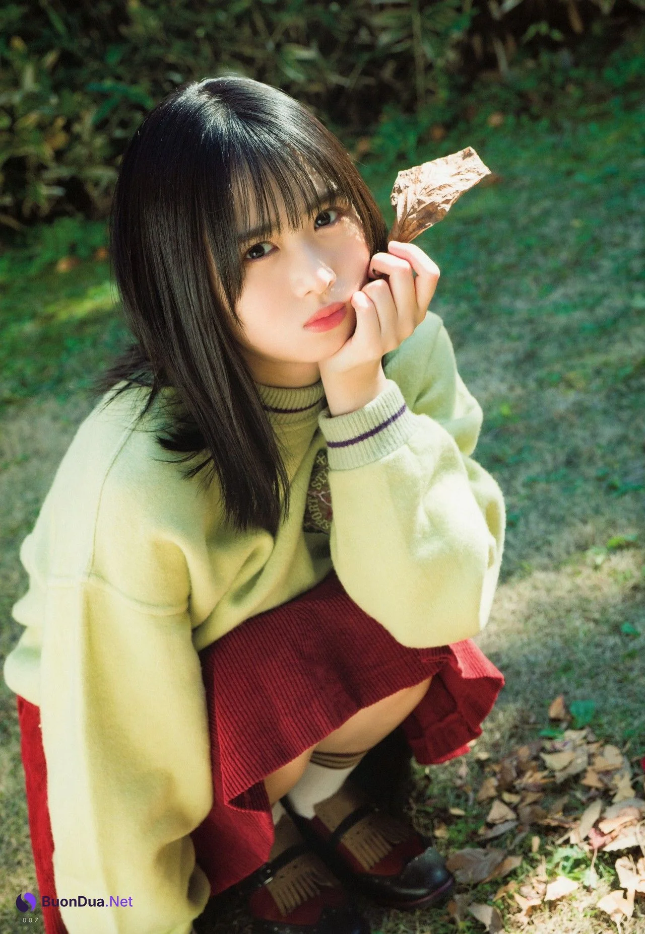 小坂菜緒・上村ひなの, UTB 2024.01 Vol.333 (アップトゥボーイ 2024年1月号) - รูปภาพ 8