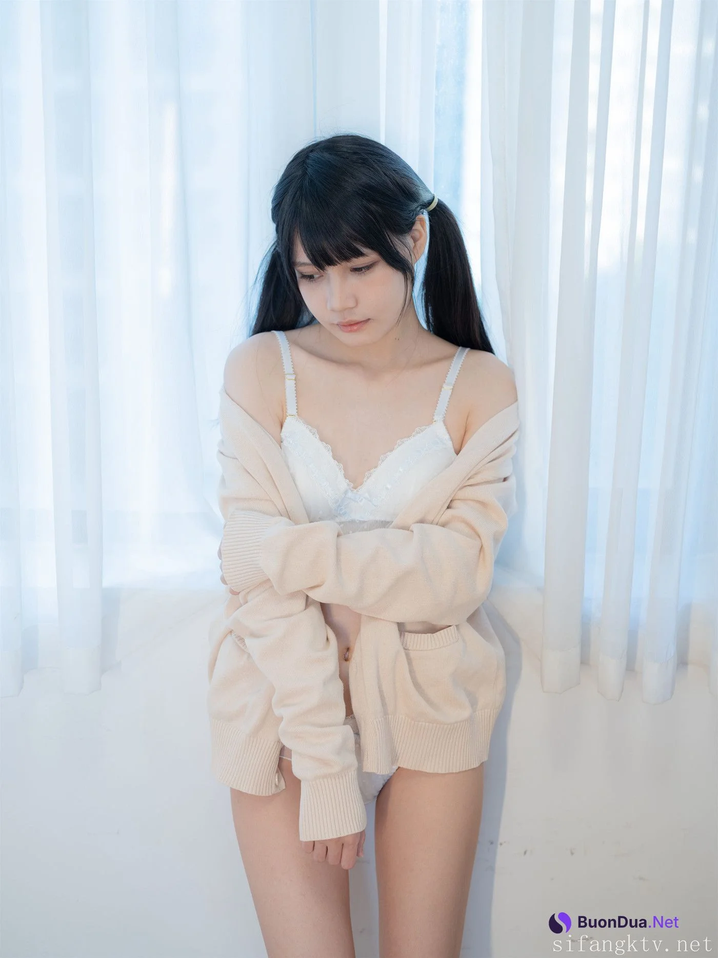 少女秩序 内部定制 VIP06 双马尾少女胶带捆绑 可爱萝莉 完美露脸 - 写真 4