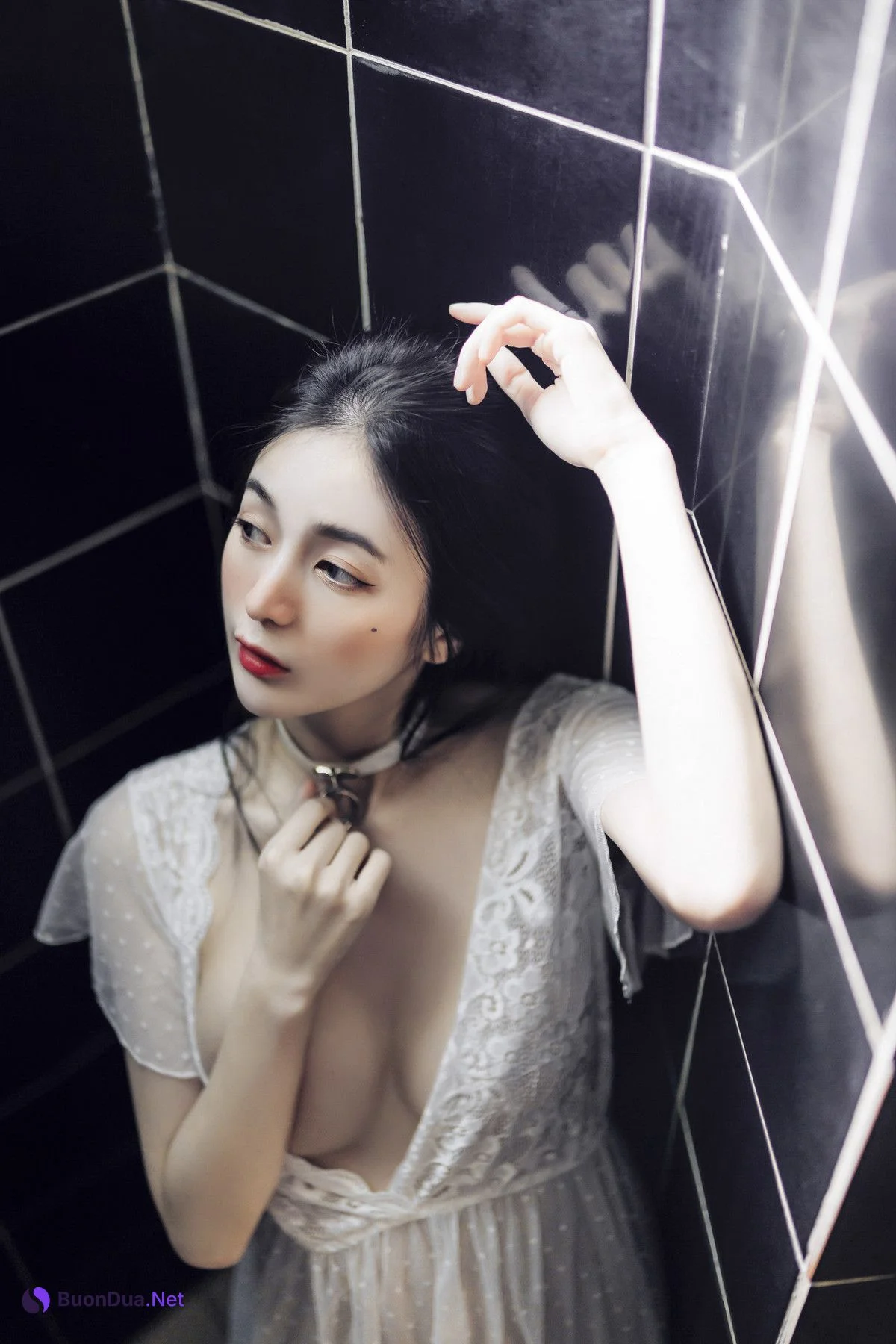 仙仙辰久違單人寫真🔞誠意超豐富寫真，全裸拍攝加六套服裝，爆炸性感女友系辰辰 Vol.01 - Photo 10