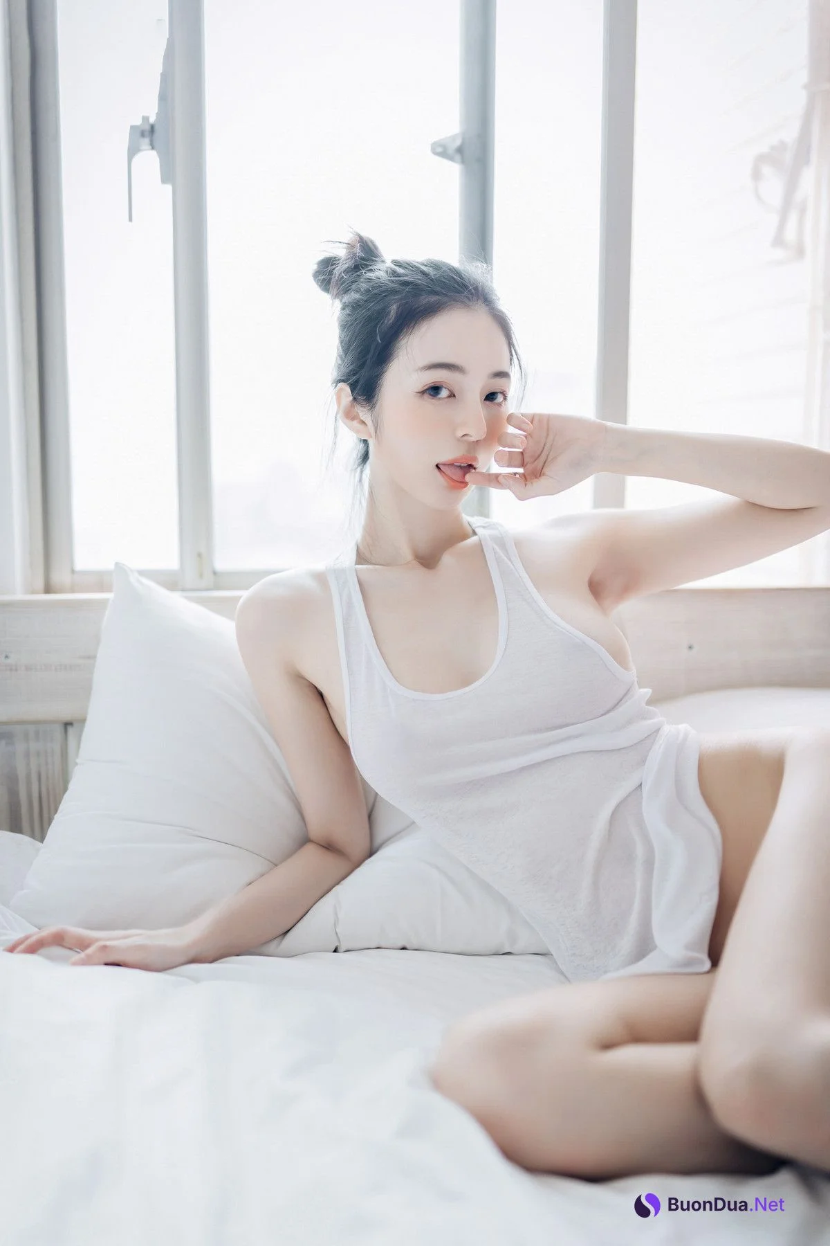 仙仙辰久違單人寫真🔞誠意超豐富寫真，全裸拍攝加六套服裝，爆炸性感女友系辰辰 Vol.02 - Photo 5