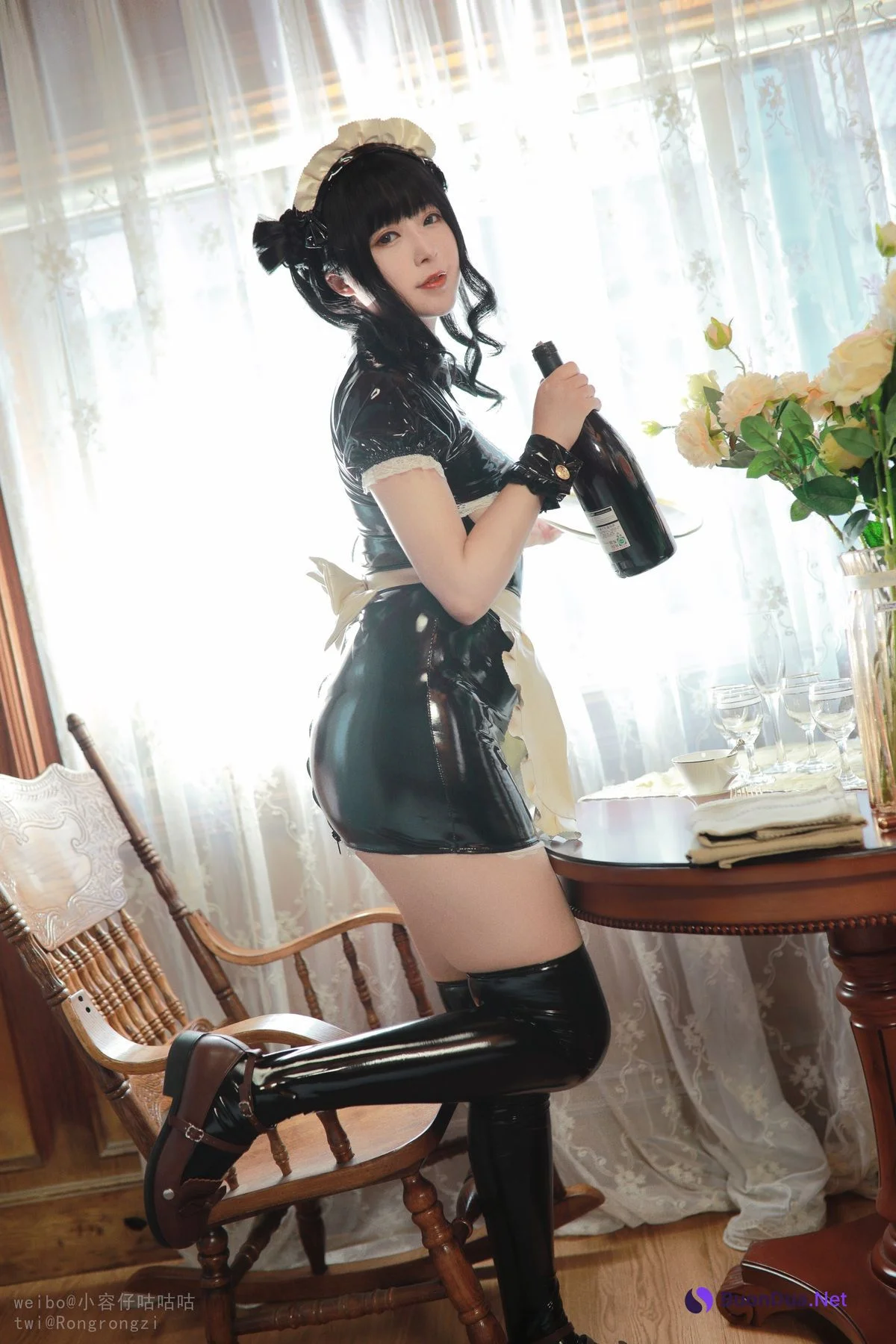 [小容仔咕咕咕w] 南半球女仆 - 写真 9