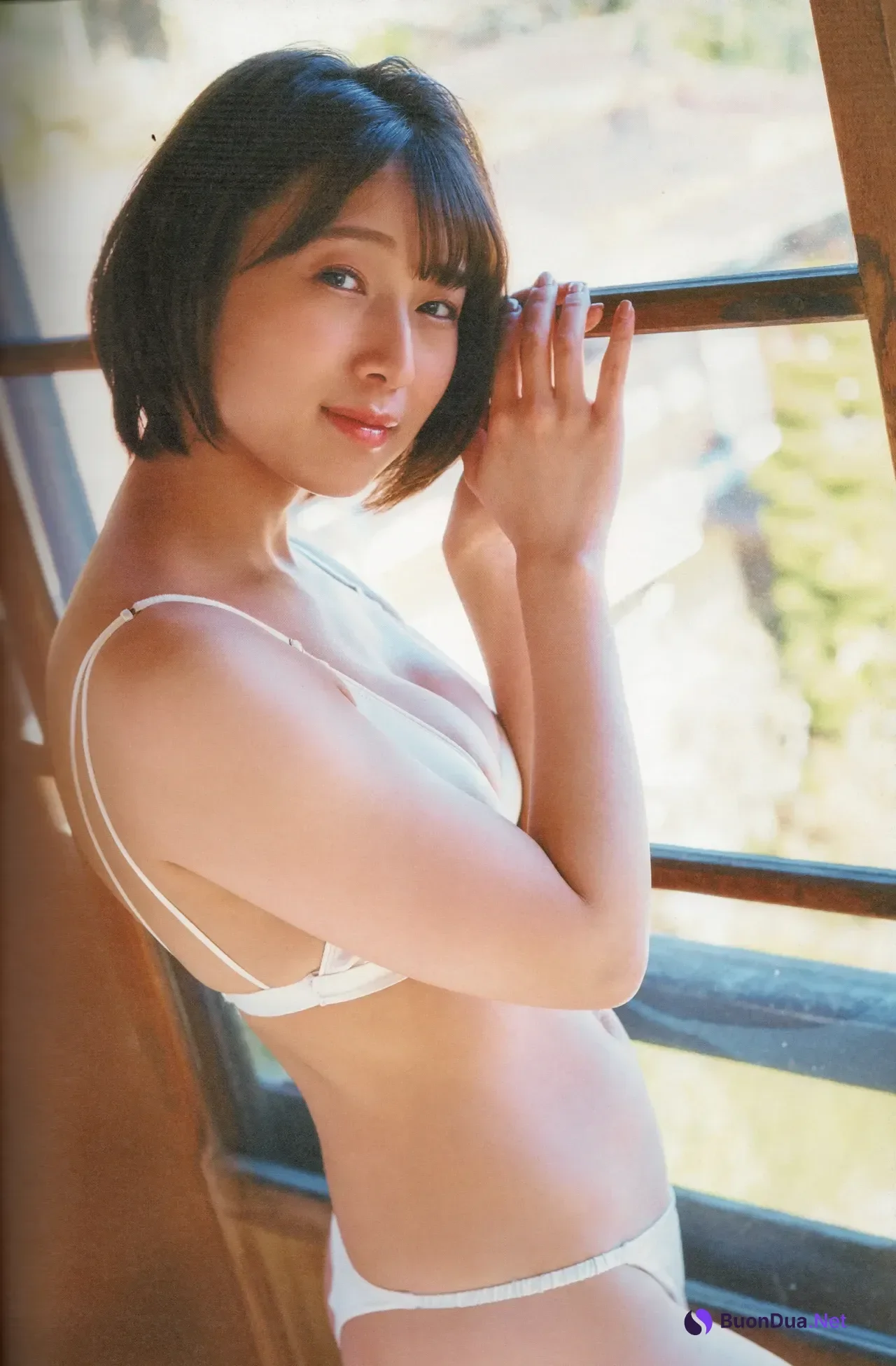 Wakana Abe 安部若菜, 1st 写真集 「愛される予感」 Set.04 - Photo 4