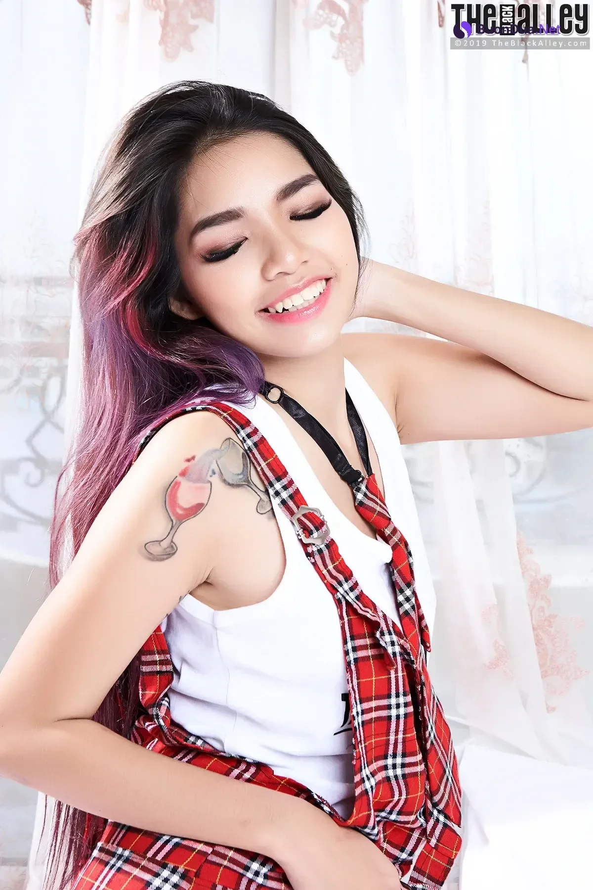 Waratta – The Black Alley Photobook Set.06 - Photo 4