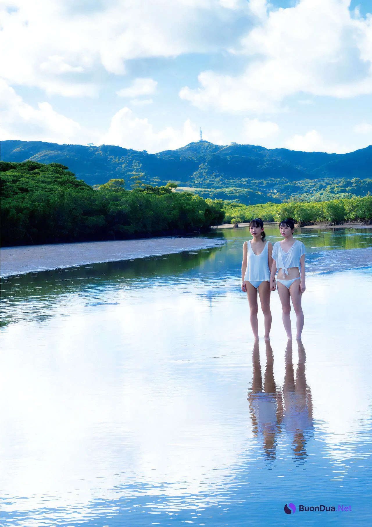 長澤茉里奈×長澤聖愛, 写真集 「Wpocchi」 Set.03 - รูปภาพ 2