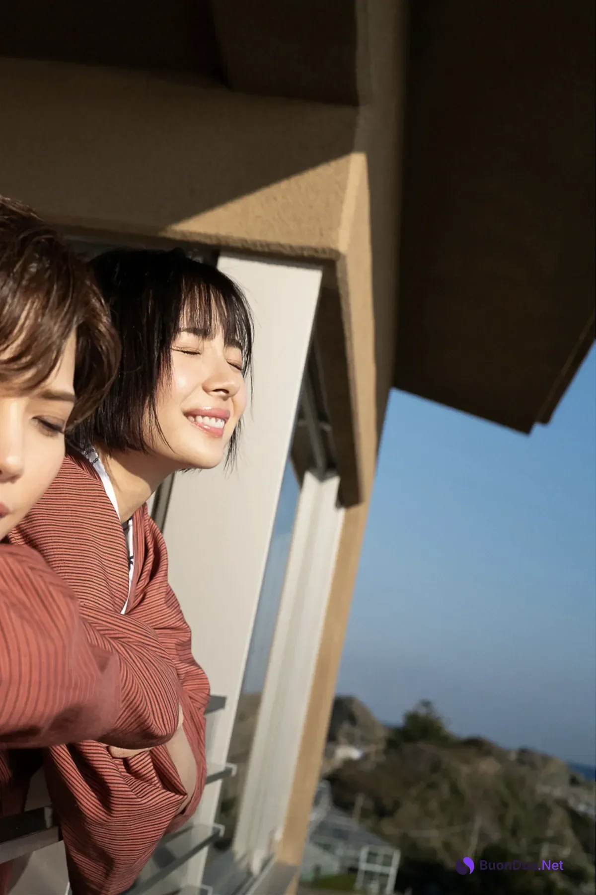 高宮まり x 岡田紗佳, 週刊ポストデジタル写真集 「牌 X 牌」 Set.01 - Photo 3