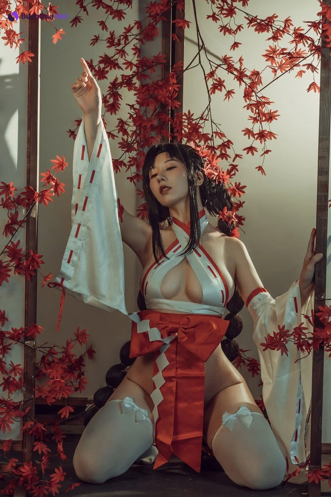 云溪溪 写真更新 奶桃巫女 - Photo 5