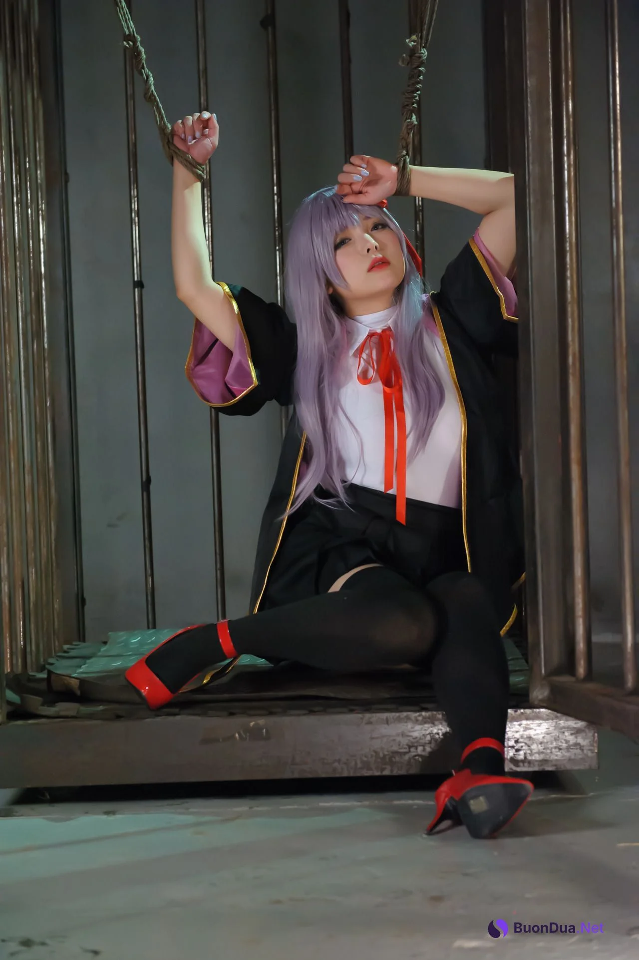 あなたが好きなのは？ダークな世界観で緊縛されている少女 - Photo 11