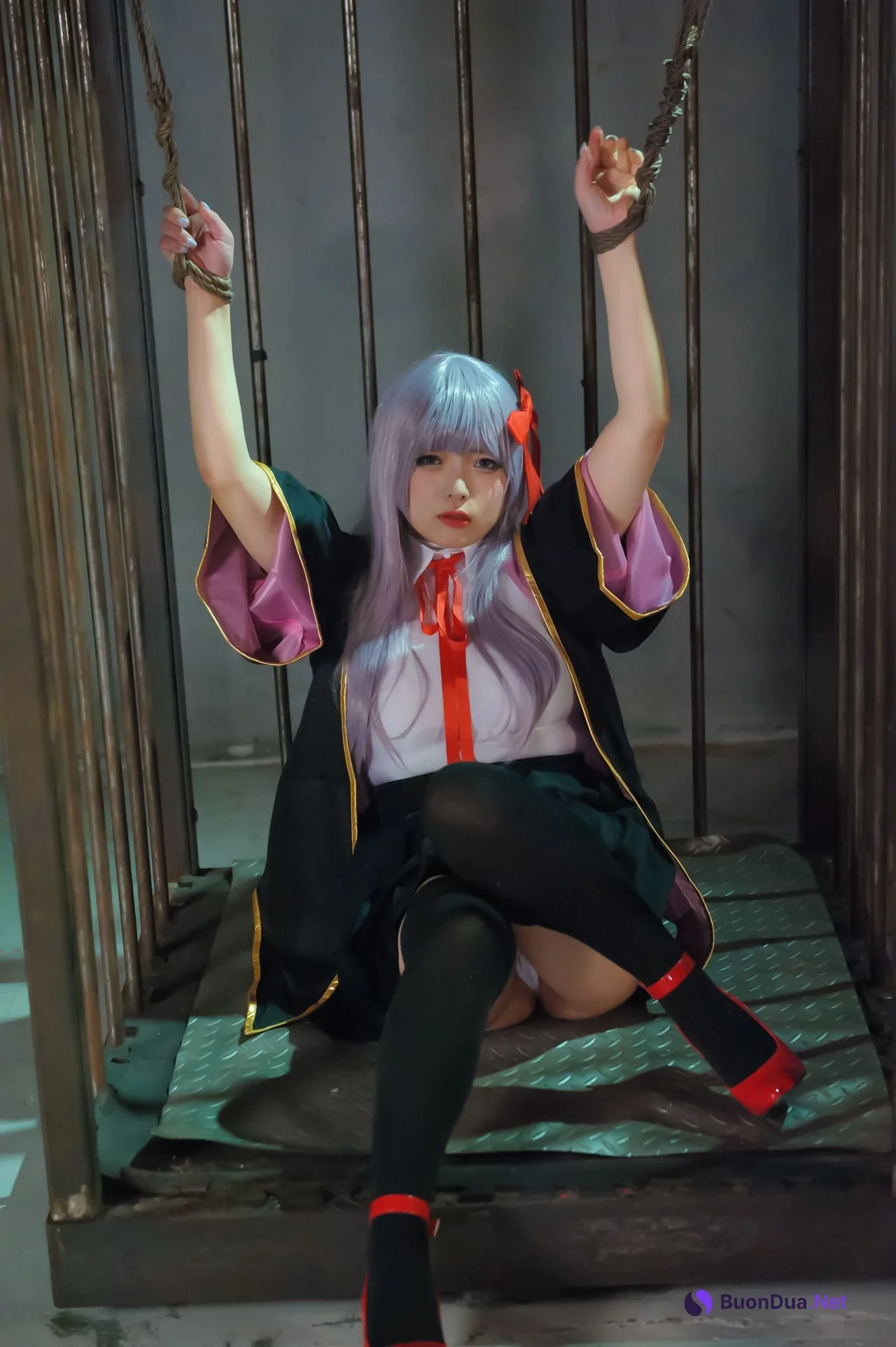 あなたが好きなのは？ダークな世界観で緊縛されている少女 - Photo 14