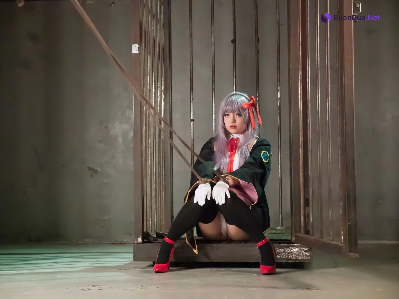 あなたが好きなのは？ダークな世界観で緊縛されている少女 - Photo 19