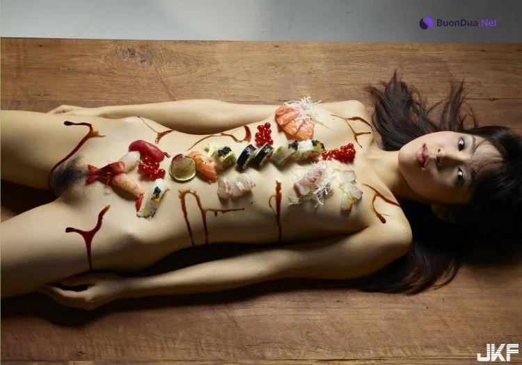 [美圖在線] 傳說中見過 卻沒有吃過的女體壽司視覺饗宴! - Photo 16