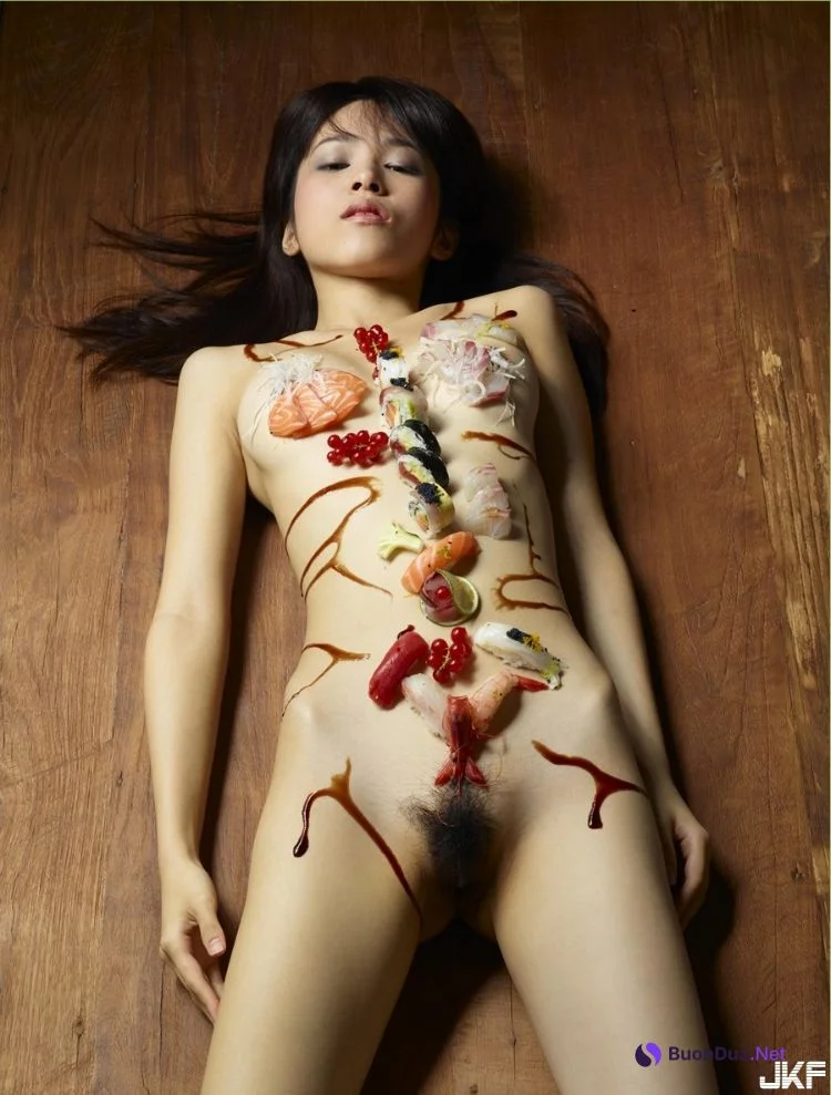 [美圖在線] 傳說中見過 卻沒有吃過的女體壽司視覺饗宴! - Photo 20