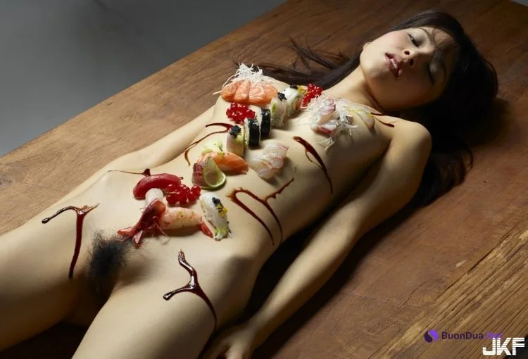 [美圖在線] 傳說中見過 卻沒有吃過的女體壽司視覺饗宴! - Photo 8
