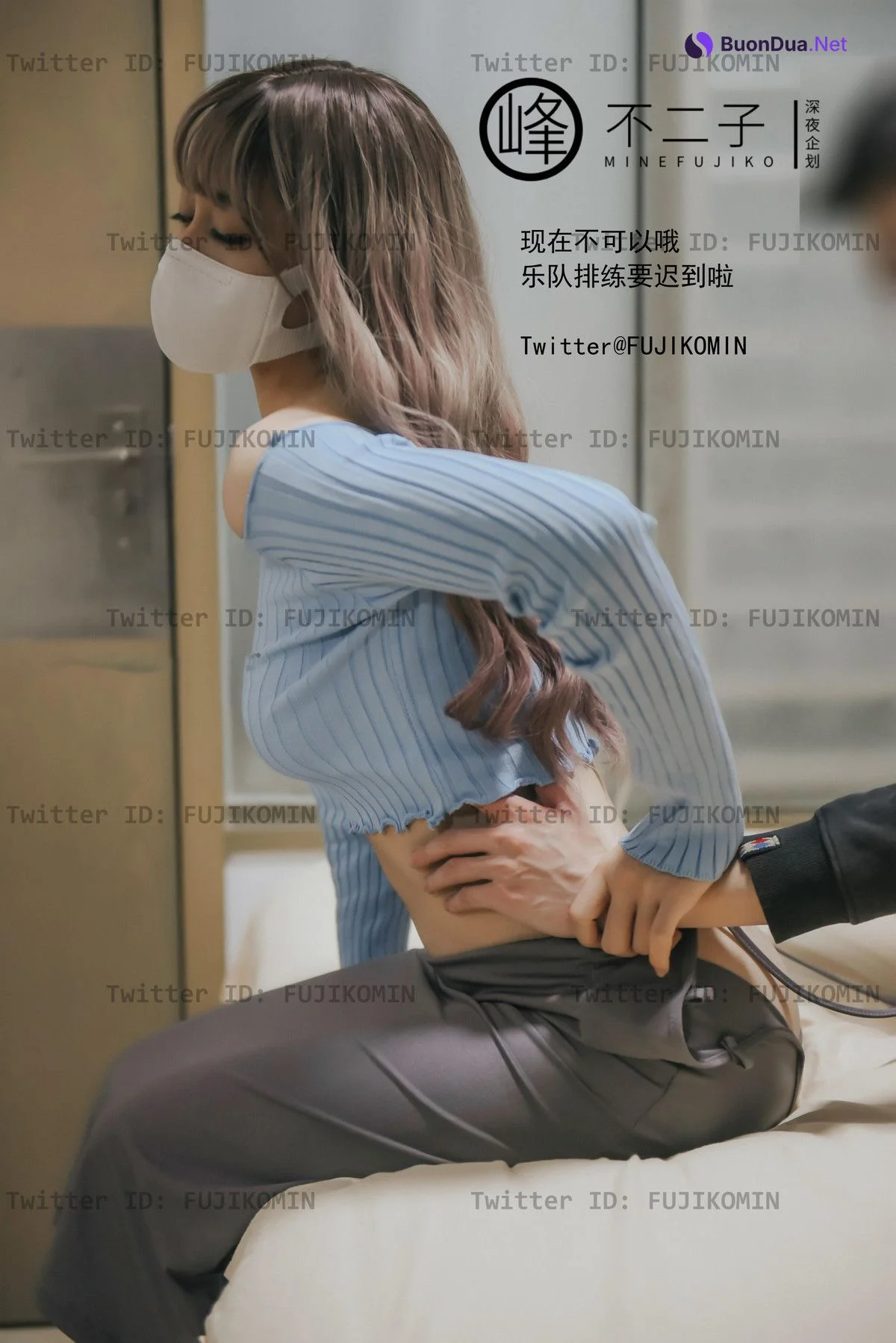 峰不二子 – 吉他妹妹香艷戶外露出 - Photo 18