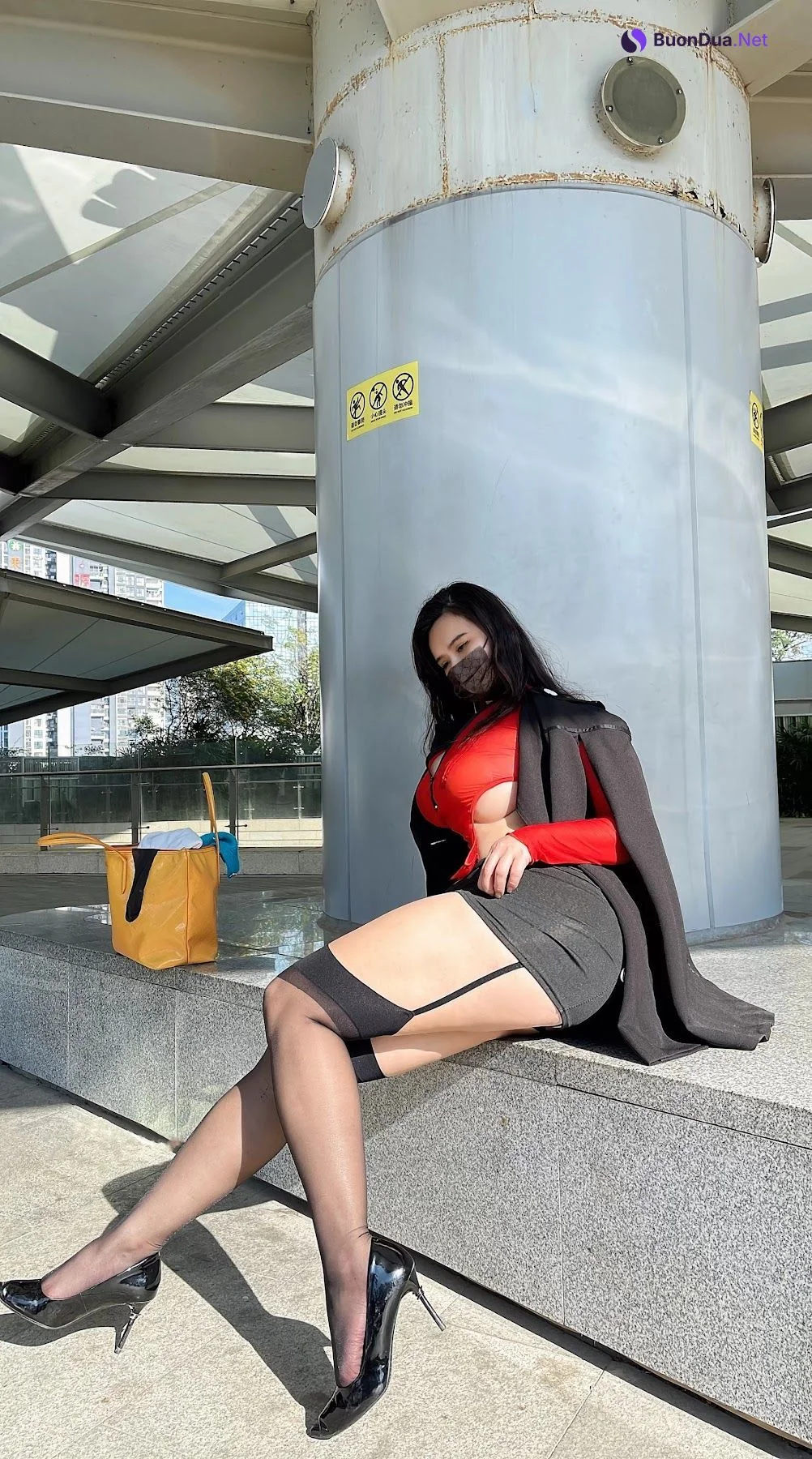 水蜜桃米米 – 吊带黑丝 - รูปภาพ 12