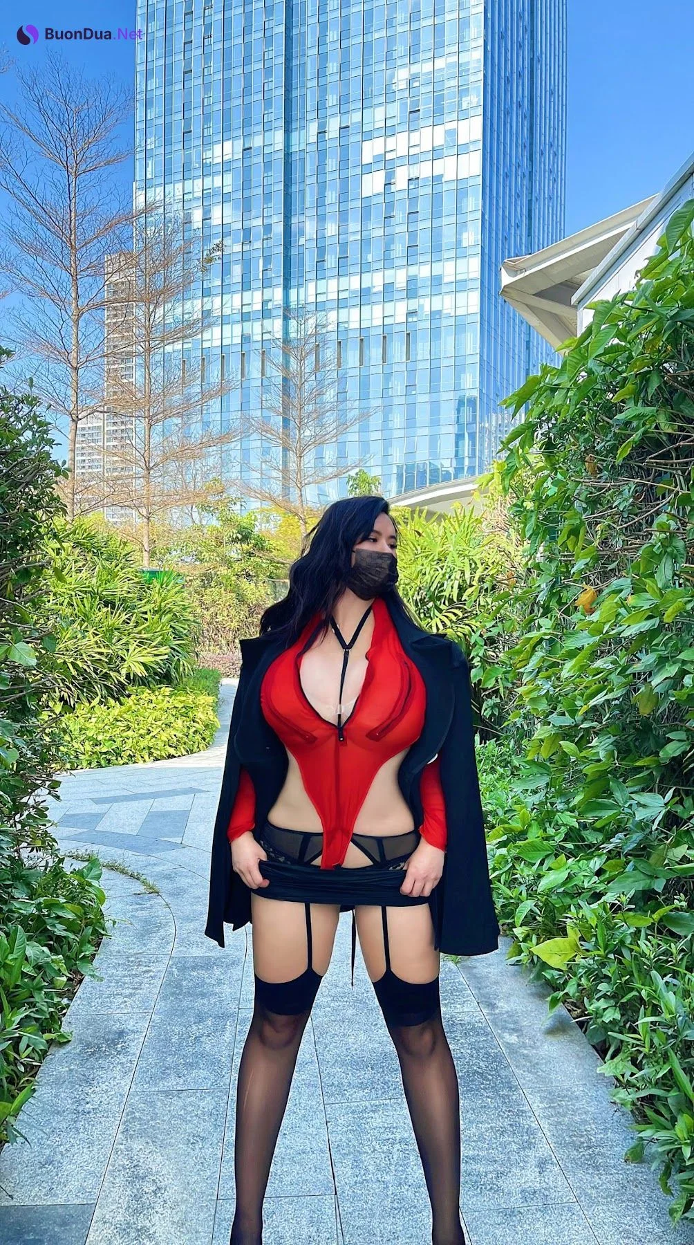 水蜜桃米米 – 吊带黑丝 - รูปภาพ 2