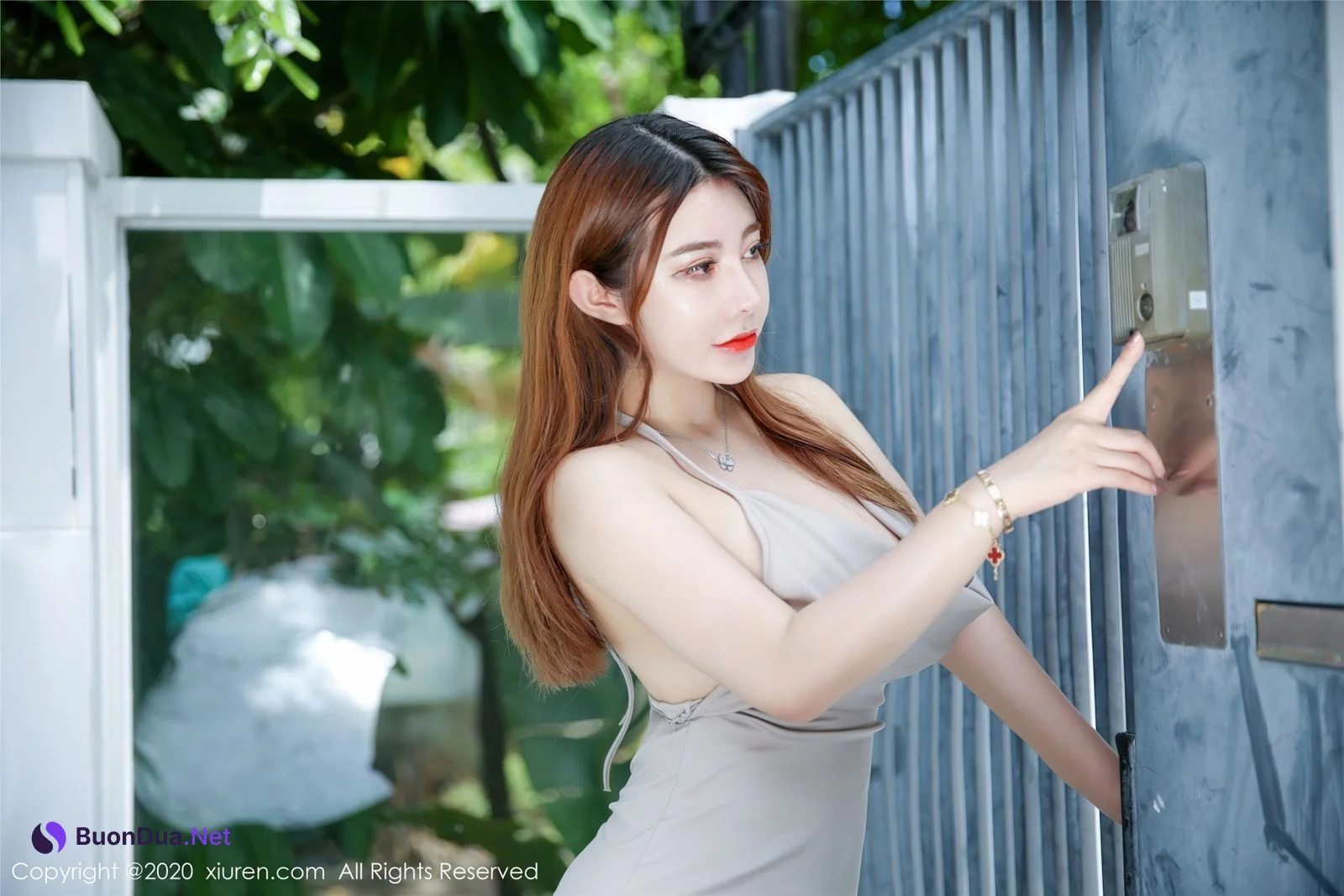 [XIUREN秀人网] 2020.09.23 Vol.2593 軟軟Roro - Photo 13