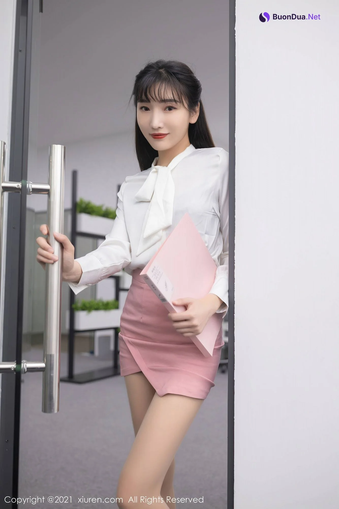 [XIUREN秀人网] 2021.01.21 No.3030 陸萱萱 - Photo 6