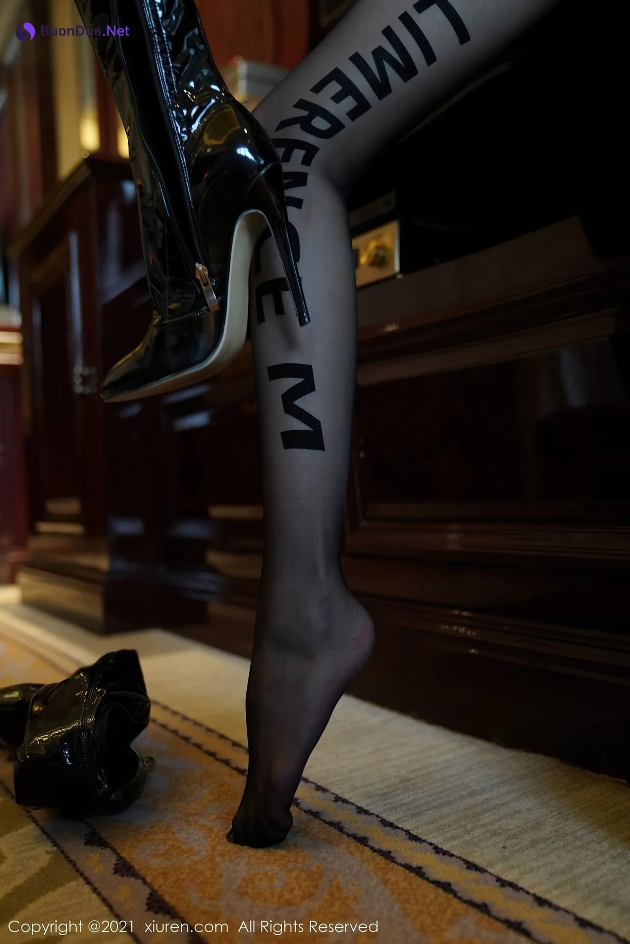 [XiuRen秀人网] 2021.03.16 No.3207 果儿Victoria - Photo 3