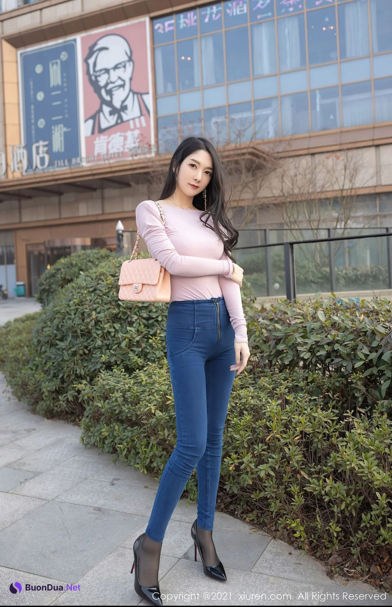 [XiuRen秀人网] 2021.03.22 No.3227 Angela - Photo 17