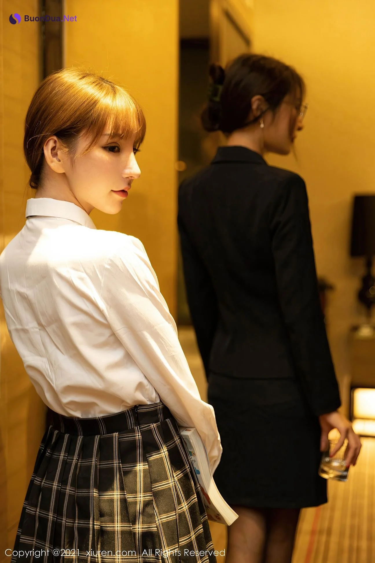 [XiuRen秀人网] 2021.04.01 No.3269 Emily顾奈奈&周于希Sandy - Photo 8