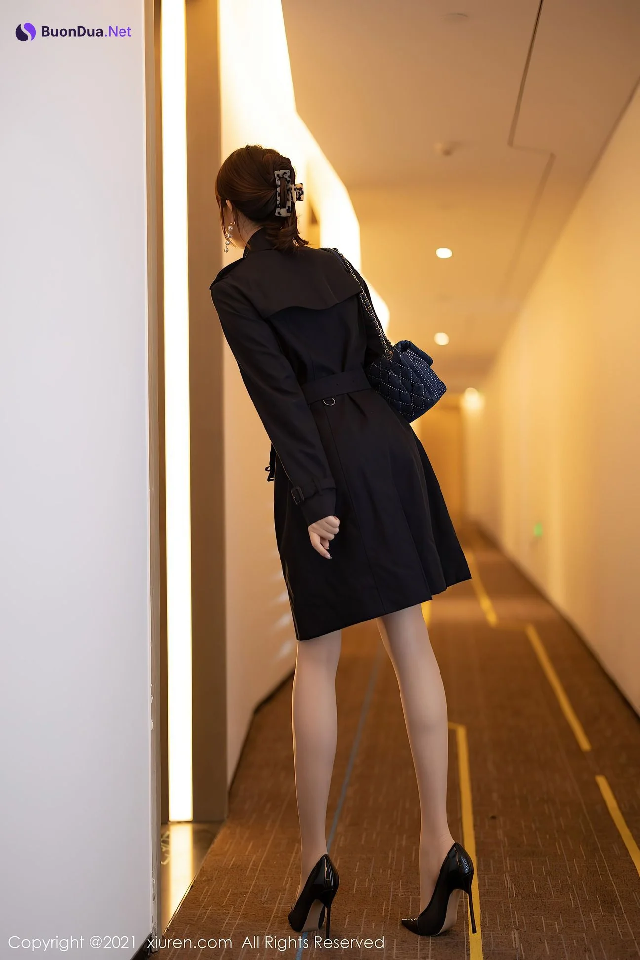 [XiuRen秀人网] 2021.05.17 No.3422 芝芝Booty - Photo 2