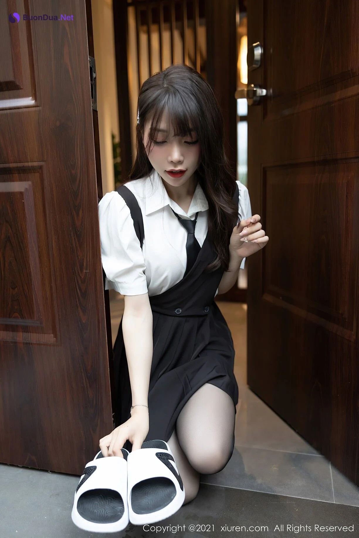 [XiuRen秀人网] 2021.07.08 No.3643 芝芝Booty - Photo 5