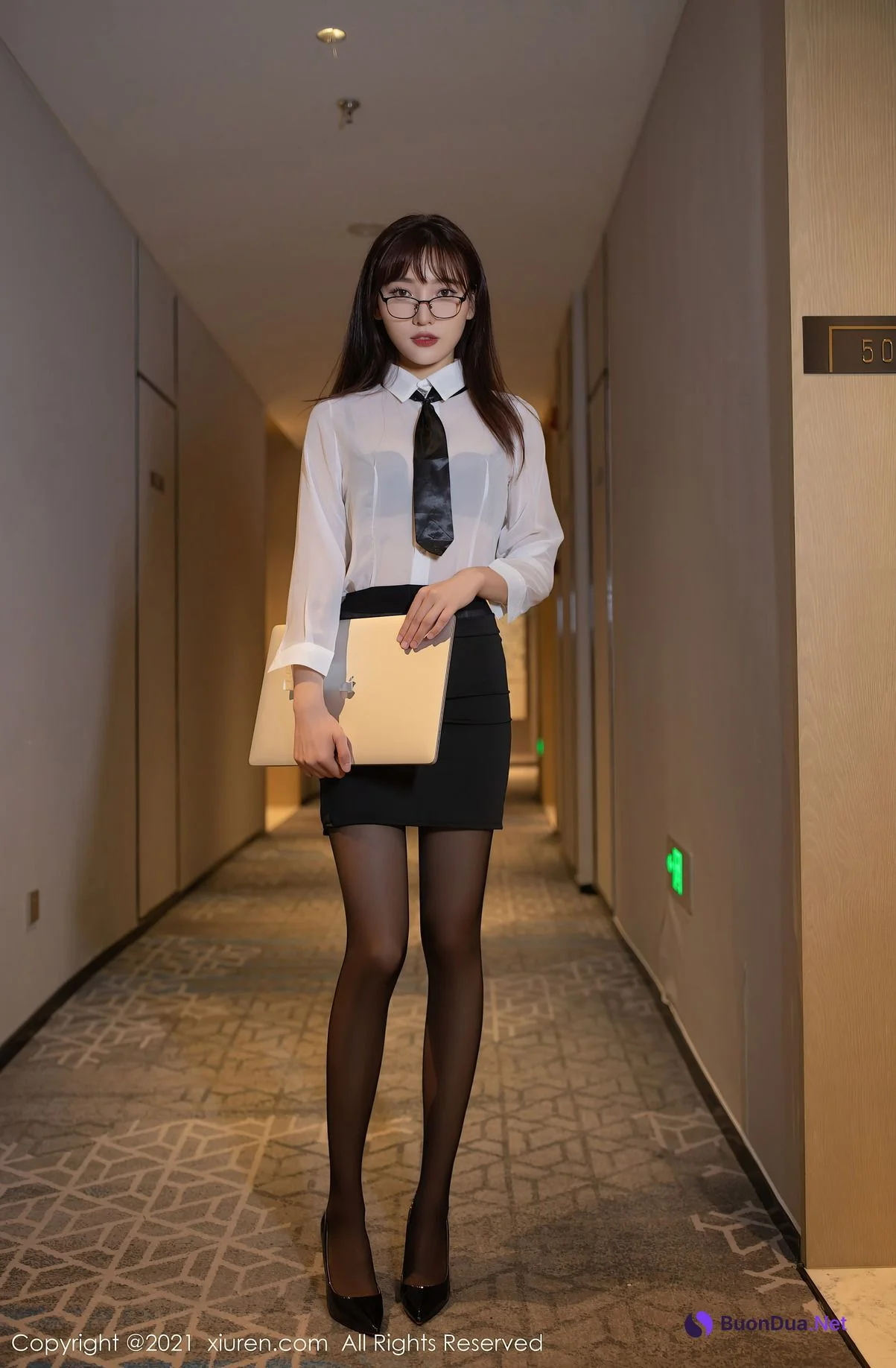 [XiuRen秀人网] 2021.07.22 No.3705 陆萱萱 - Photo 2