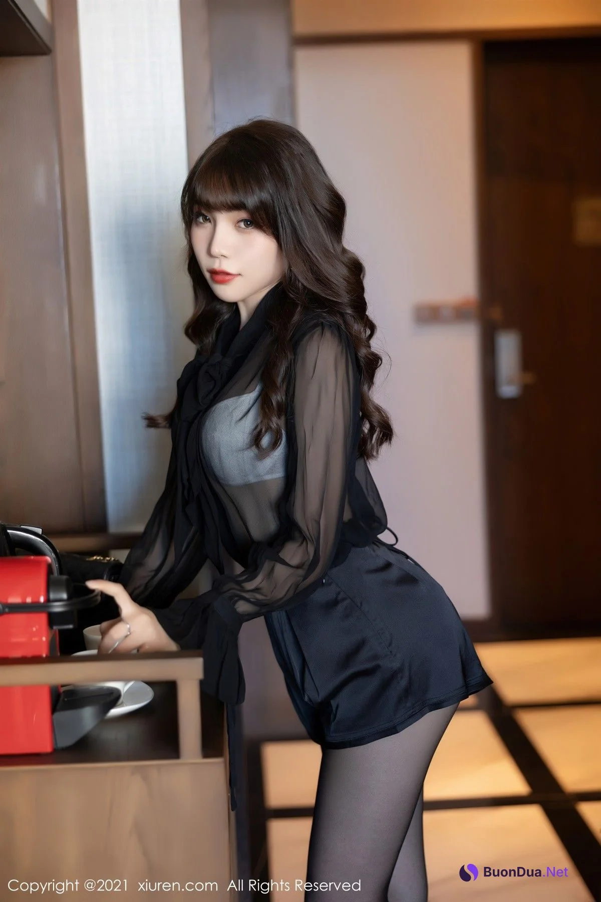 [XiuRen秀人网] 2021.10.25 No.4114 芝芝 - Photo 18