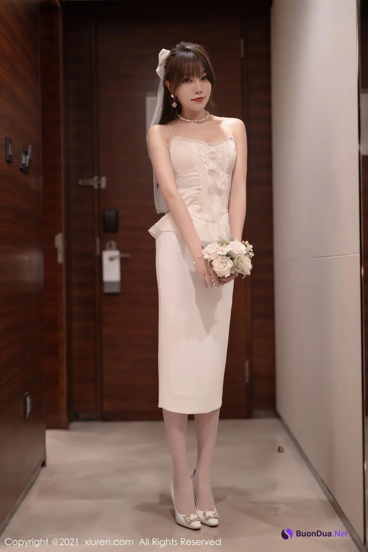 [XiuRen秀人网] 2021.11.25 No.4269 芝芝 - Photo 2