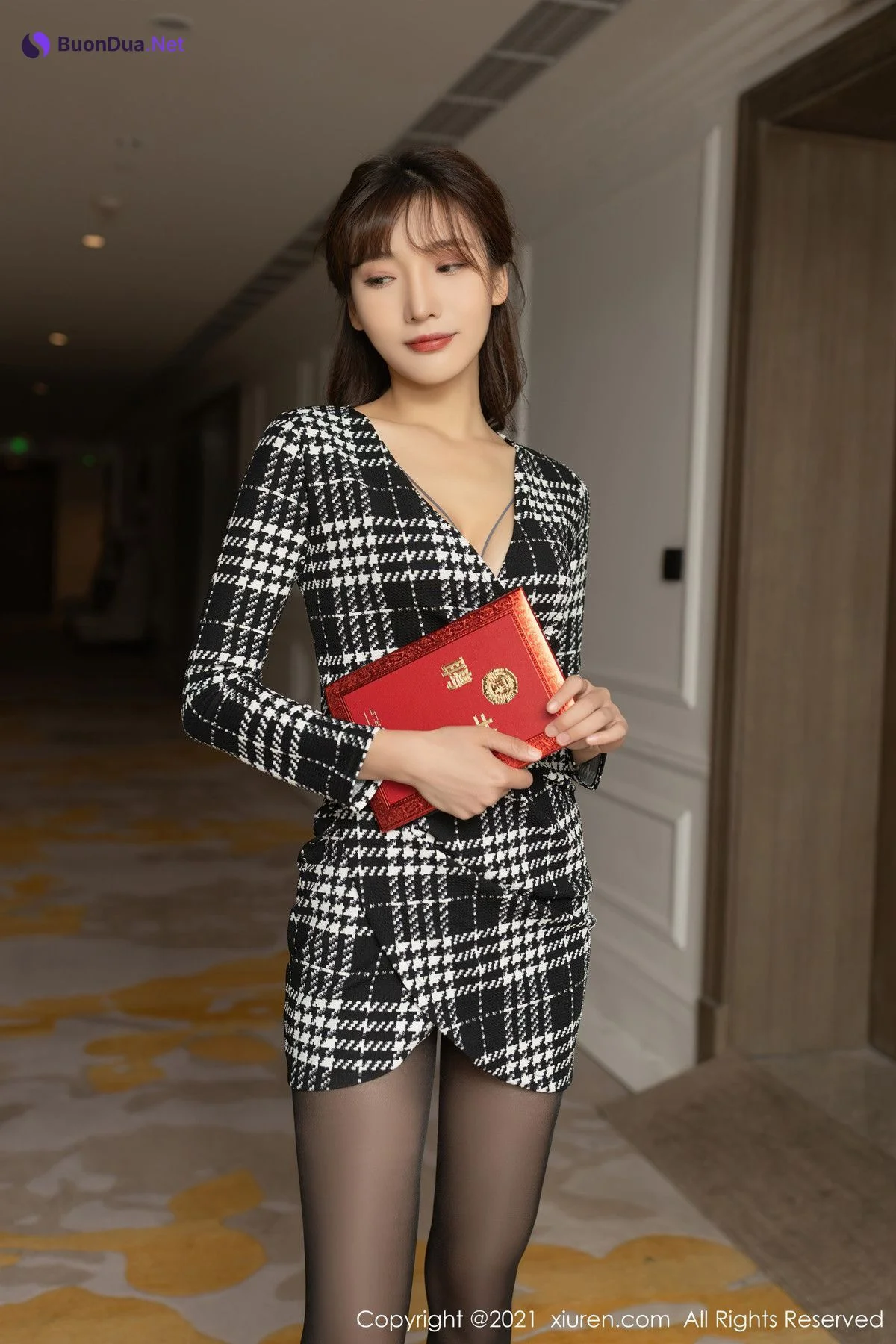 [XiuRen秀人网] 2021.12.02 No.4292 陆萱萱 - Photo 3