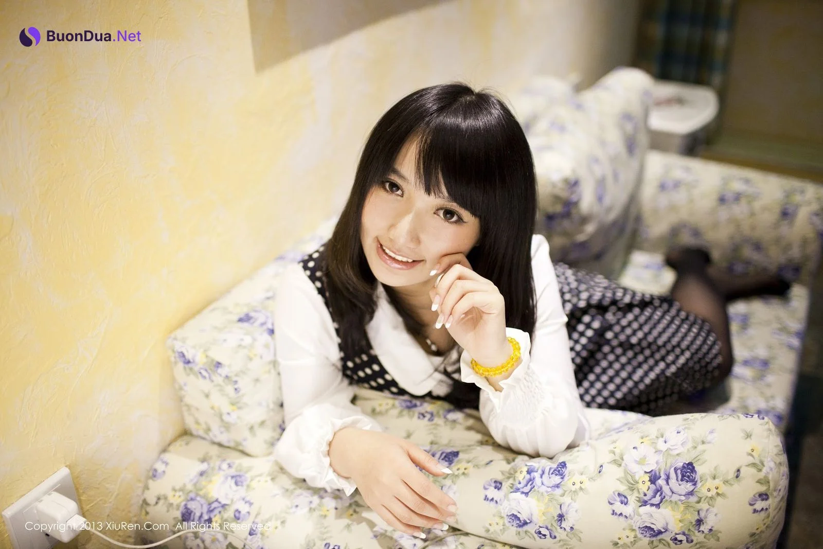 XIUREN No.0053 Momo Wuyu (默漠无荢) - Photo 17