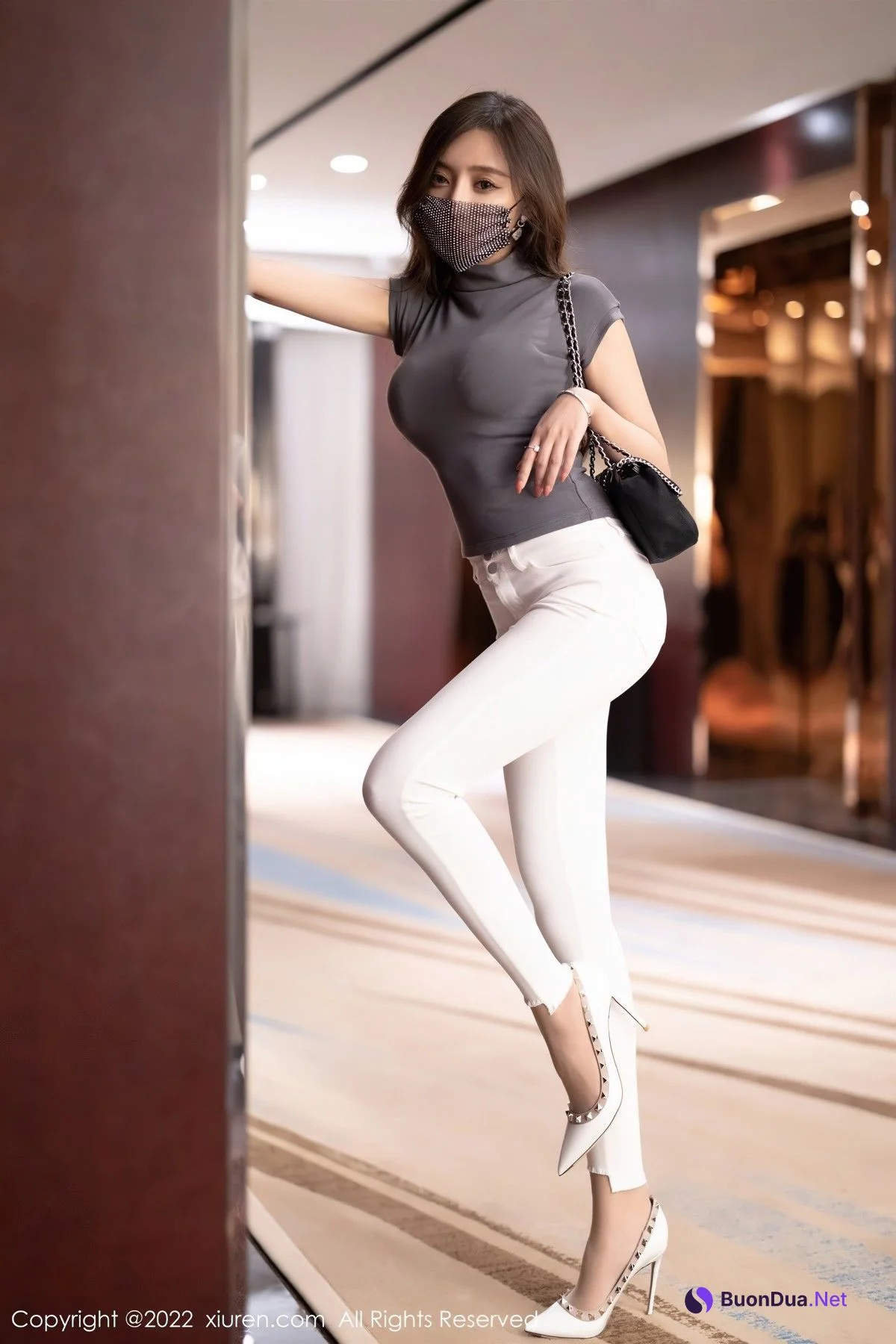 [XiuRen秀人网] No.4621 王馨瑶yanni - Photo 17